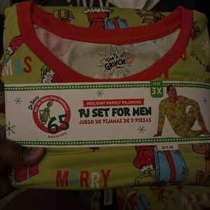 Grinch size 3x sleepwear on sale (This is 2 same size Unisex)
